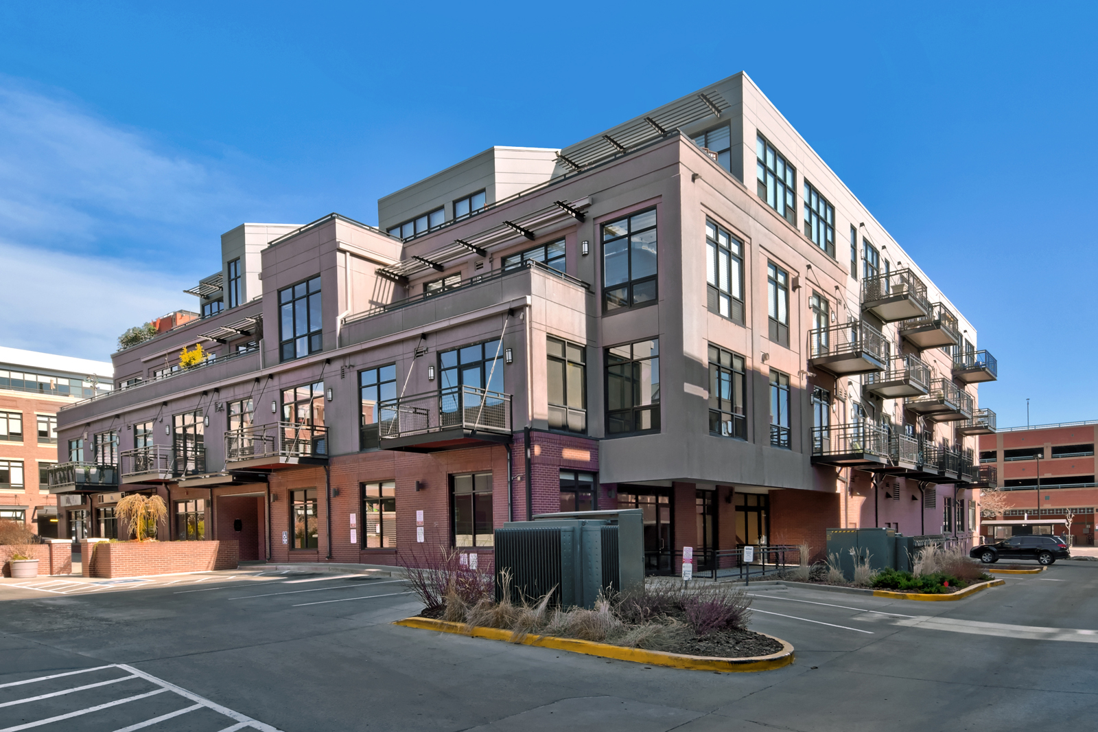 Building located in Downtown Boulder, CO Commercial Real Estate For Lease